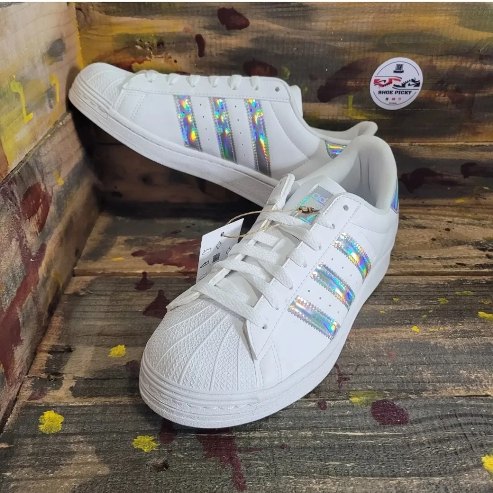 Women adidas athletic shoes size 8 new